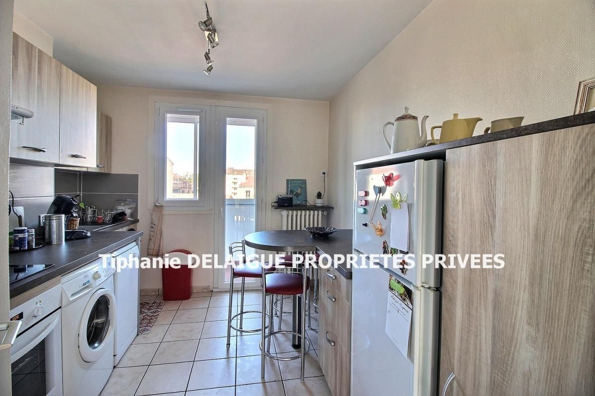 SAINT-ETIENNE Saint Etienne 42000 place Alexandre Vittone Appartement T3 67,3m² 2 chambres  garage  en rdc cave idéal famille ou investisseur 2