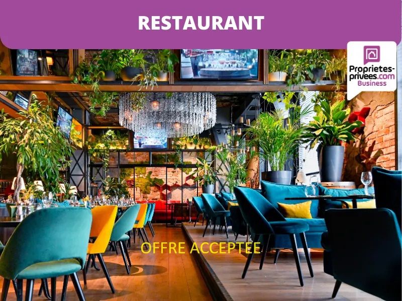 GEMENOS, EXCLUSIVITE - RESTAURANT SNACK avec TERRASSE ET LOGEMENT