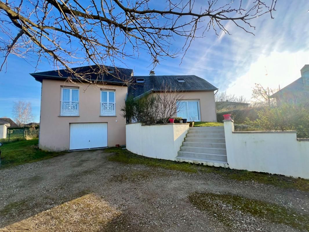 RIGNAC Maison indépendante de 128m2 situé á Rignac 1