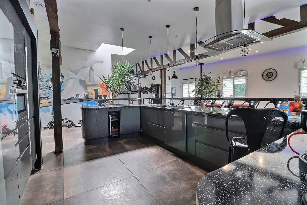 LE HAVRE Maison style loft, 6 chambres, garage et jardin 4