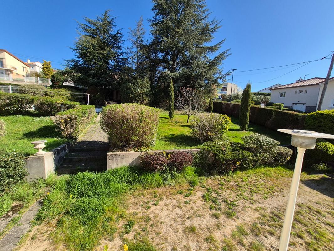SORBIERS Sorbiers 42290 secteur résidentiel Villa 160 m² 3 chambres sur 962m² de terrain 3