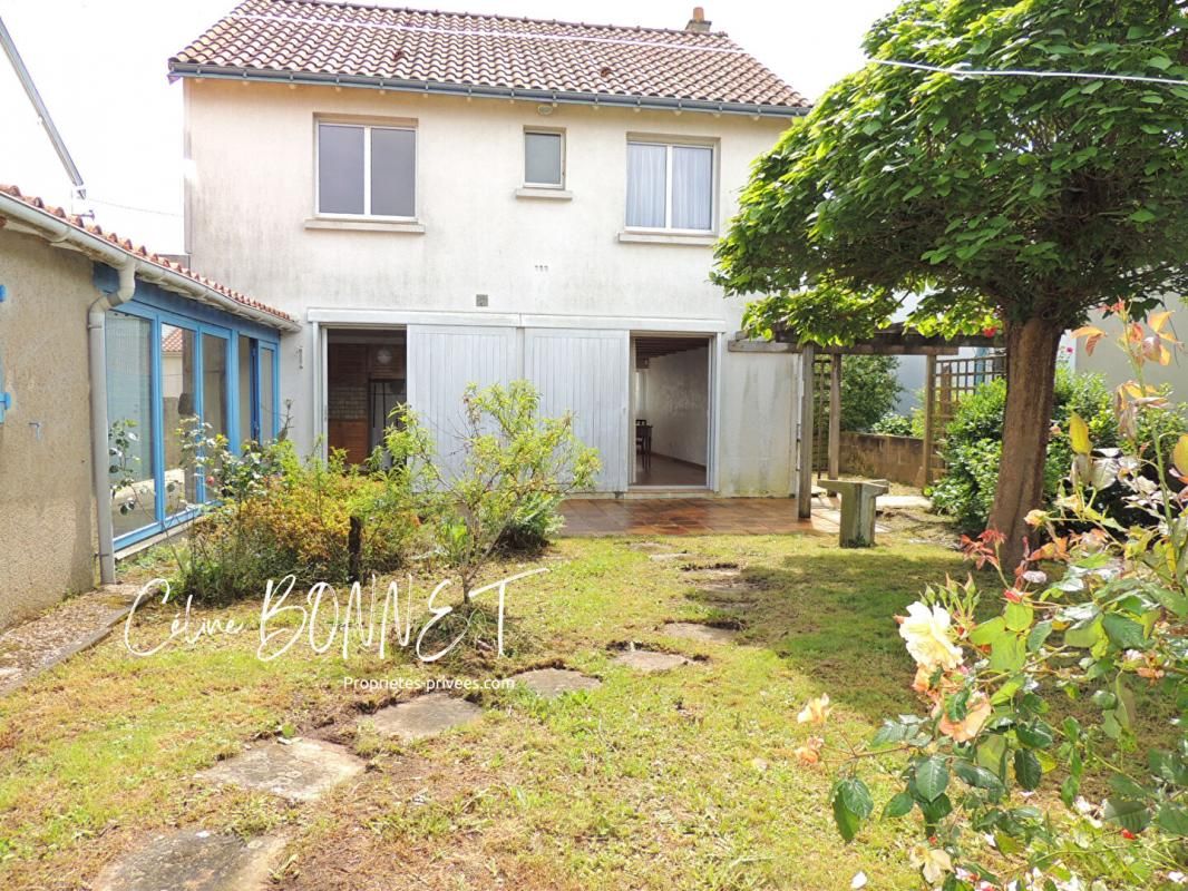 Maison Reze, 94m², 3 chambres, garage