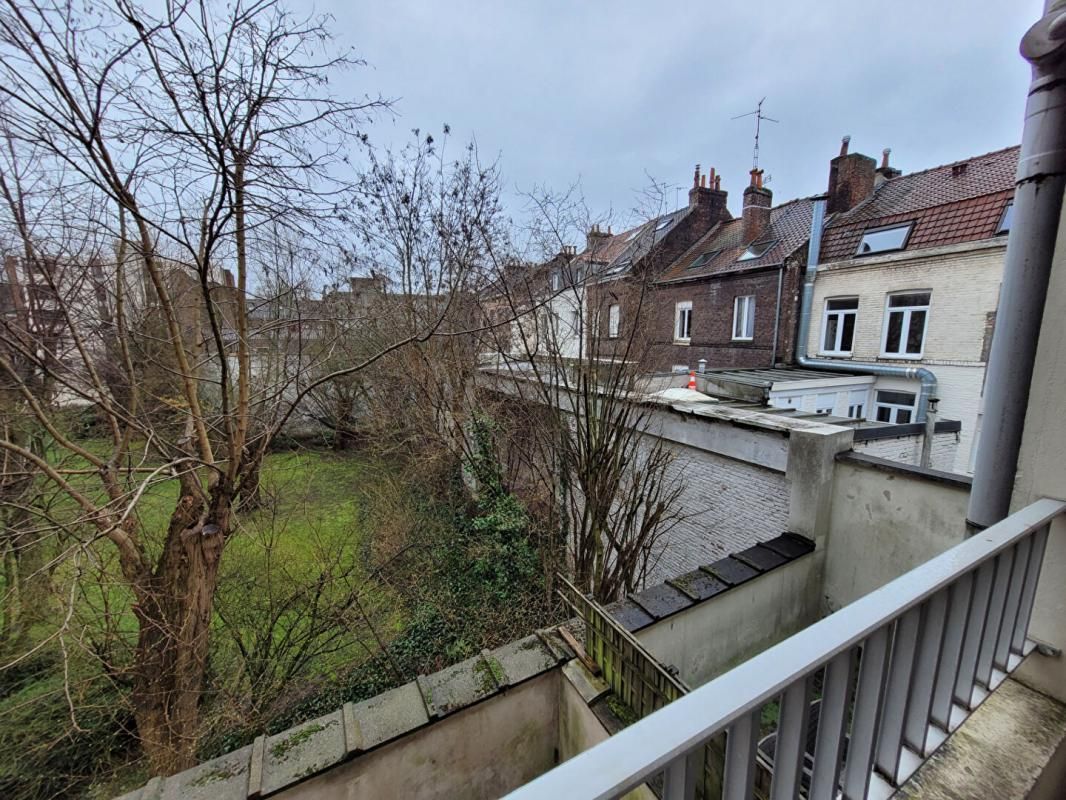 LILLE LILLE Secteur VAUBAN /La Catho Appartement Lille 2 pièce(s) 44 m2 3