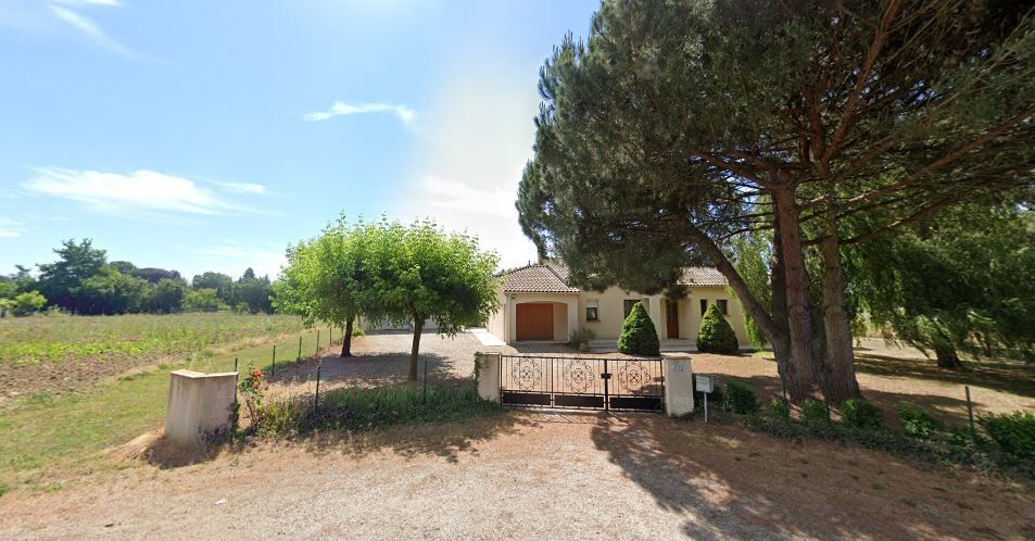 A LOUER à Marmande - Maison avec 3 chambres, 1 bureau et 3 garages