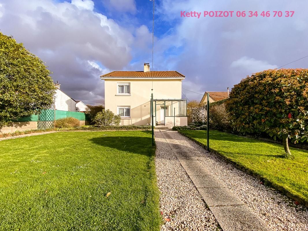 SOUS OFFRE Maison Saint Sebastien Sur Loire - DOUET - 5 pièce(s) 118 m2