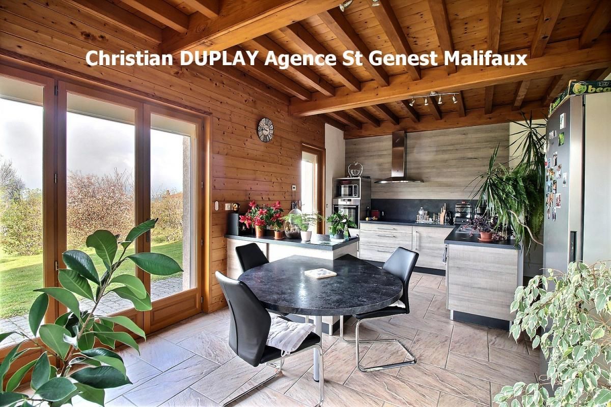 MARLHES Maison Marlhes 6 pièce(s) 134.17 m2 2