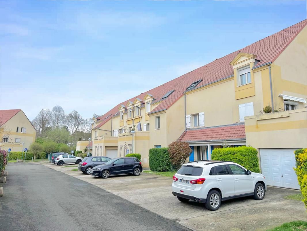 Appartement Duplex avec jardin sur Saint Ouen L'Aumône 4 pièces 3 chambres 82.55 m2