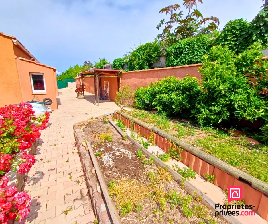 PUGET-SUR-ARGENS Villa PLAIN PIED avec véranda + garage et pisicne ! 4
