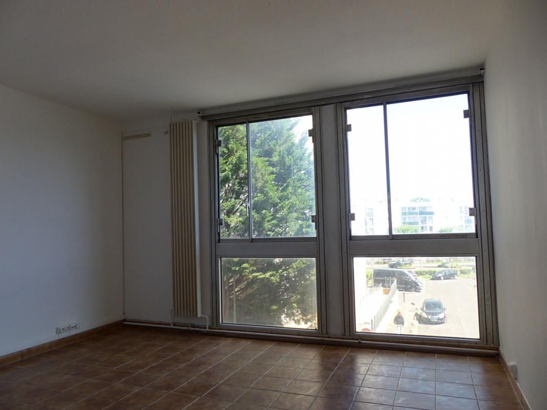 Appartement Garges Les Gonesse 2 pièce(s) 49.17 m2