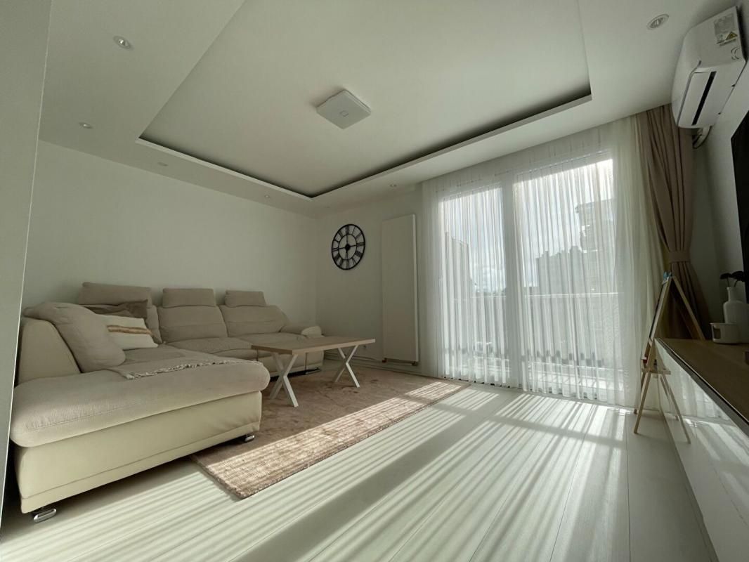 EXCLUSIVITE THONON CONCISE T3 57M² BALCON, CAVE ET STATIONNEMENT EXTÉRIEUR (74200)
