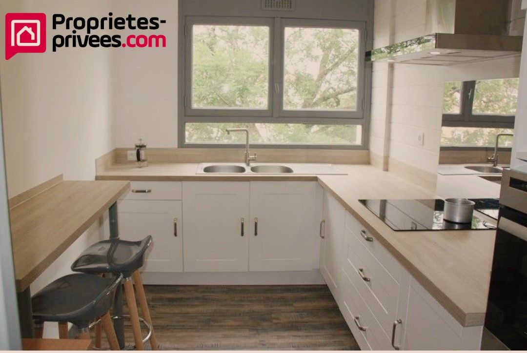 Appartement Poitiers quartier du Leclerc 5 pièces 91.24 m2