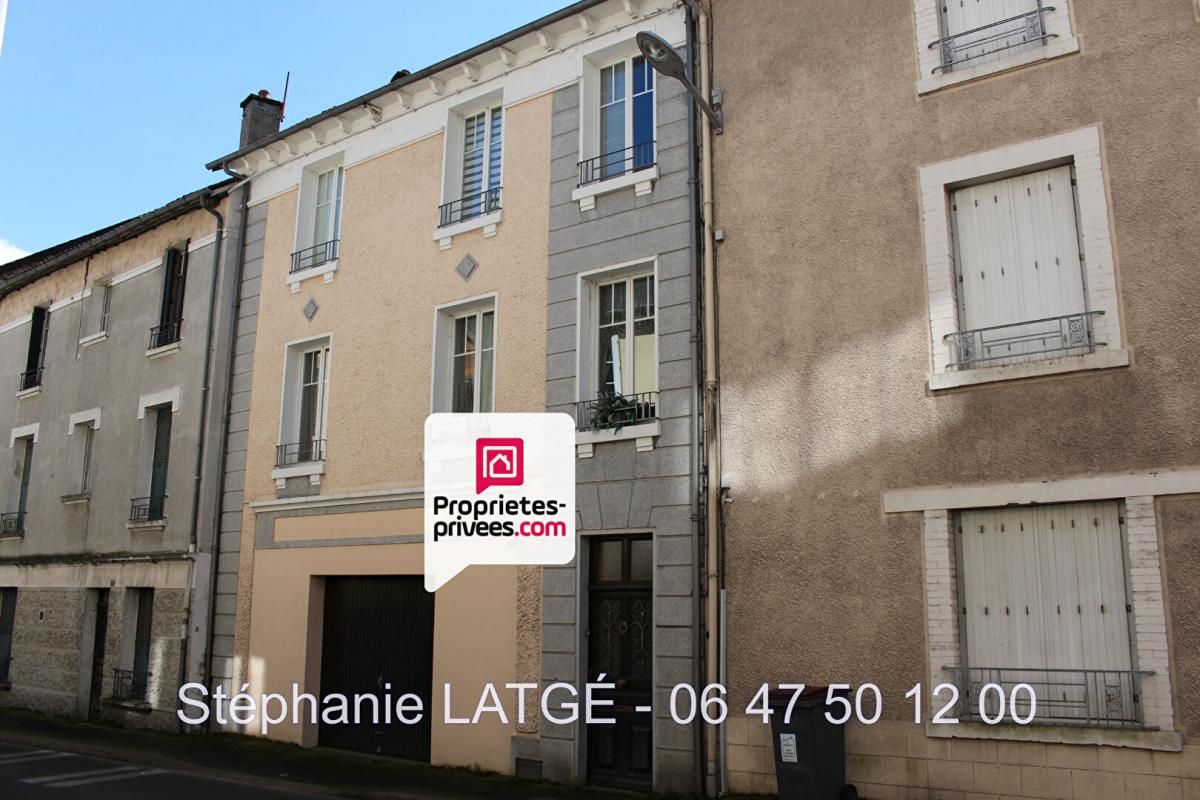 Maison de Ville 135 M2 garage et espaces extérieurs