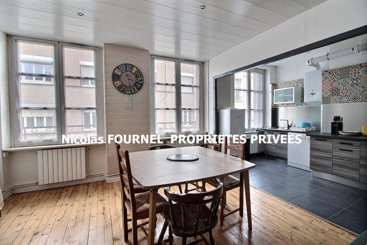 SAINT-ETIENNE En exclusivité appartement  3 pièce(s) 90 m2 2 chambres 2