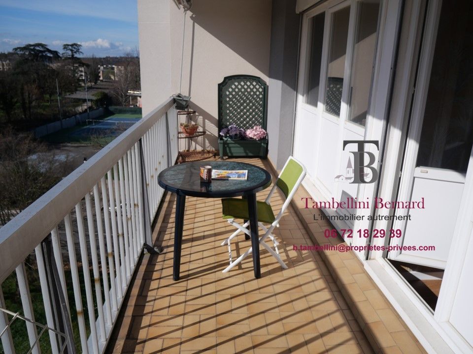 APPRTEMENT T3 DE 77 M2 AVEC GARAGE ET CAVE