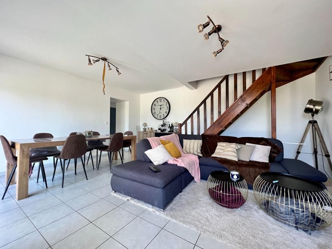 Maison meublée - 2 chambres - jardin et garage