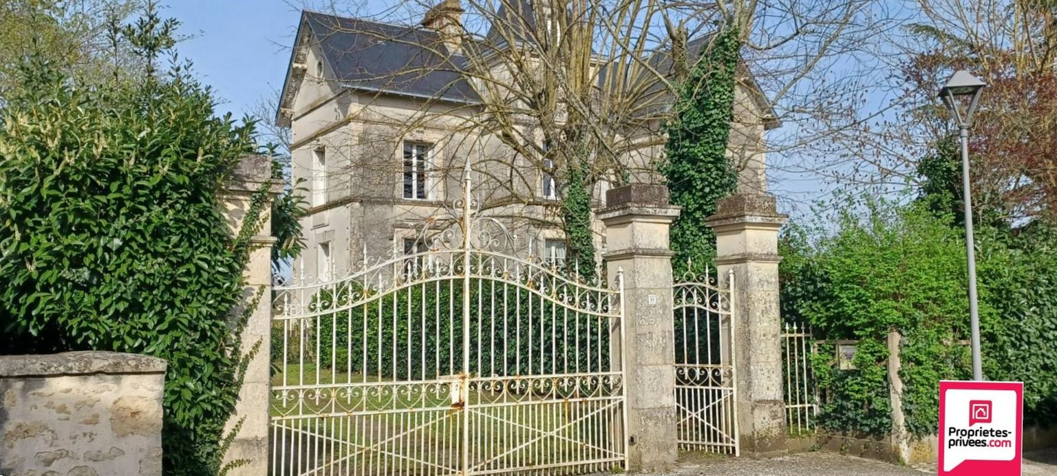 SAINTE-GEMME-LA-PLAINE PROPRIETE  FAMILIALE  ET SON  PARC à 30 MN DE LA MER 2