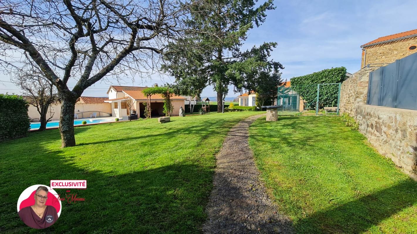 belle maison plain-pied de 118 m², avec piscine chauffée