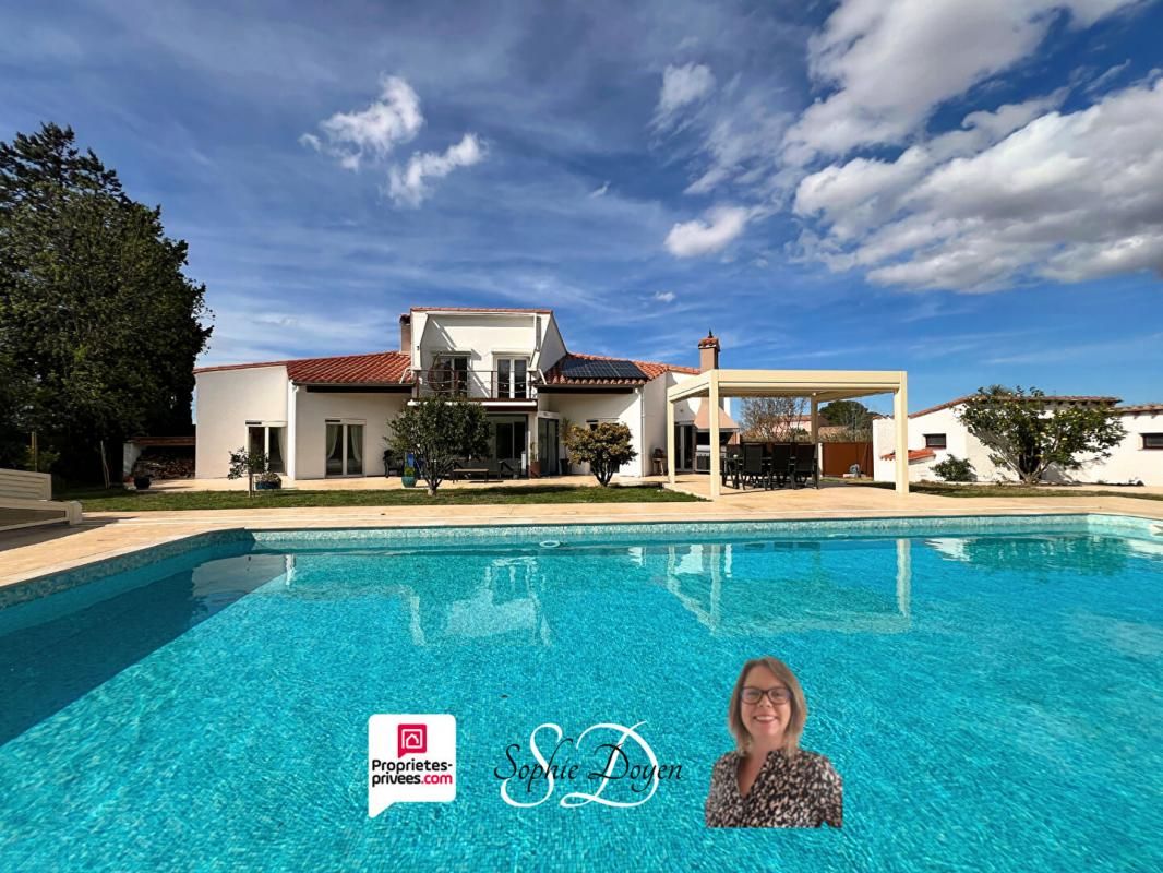 Villa 4 faces proche Argelès sur Mer - 6 pièces 164 m² - studio indépendant