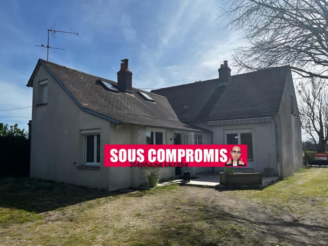 DOMPIERRE-SUR-BESBRE Maison 174 m2 + 150 m2 dépendances + 3000 m2 terrain 1