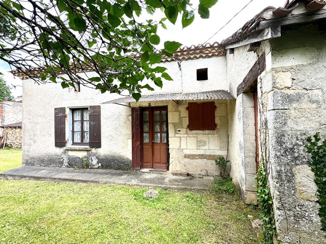 24800 SAINT MARTIN DE FRESSENGEAS - MAISON DE CAMPAGNE