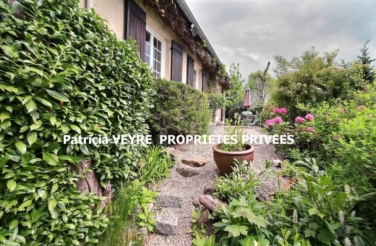 TARENTAISE TARENTAISE 42660 Villa plain-pied 120 m² 3 chambres sur 1204m² de terrain clos 1