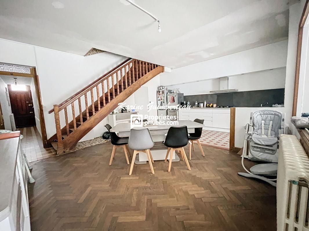 Maison ATYPIQUE Libourne Centre-ville 125 m2 avec garage et jardin