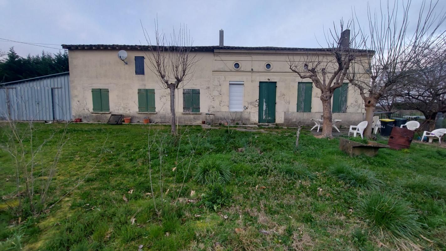 Grande maison typique en pierres à Cissac Médoc 6 pièce(s)