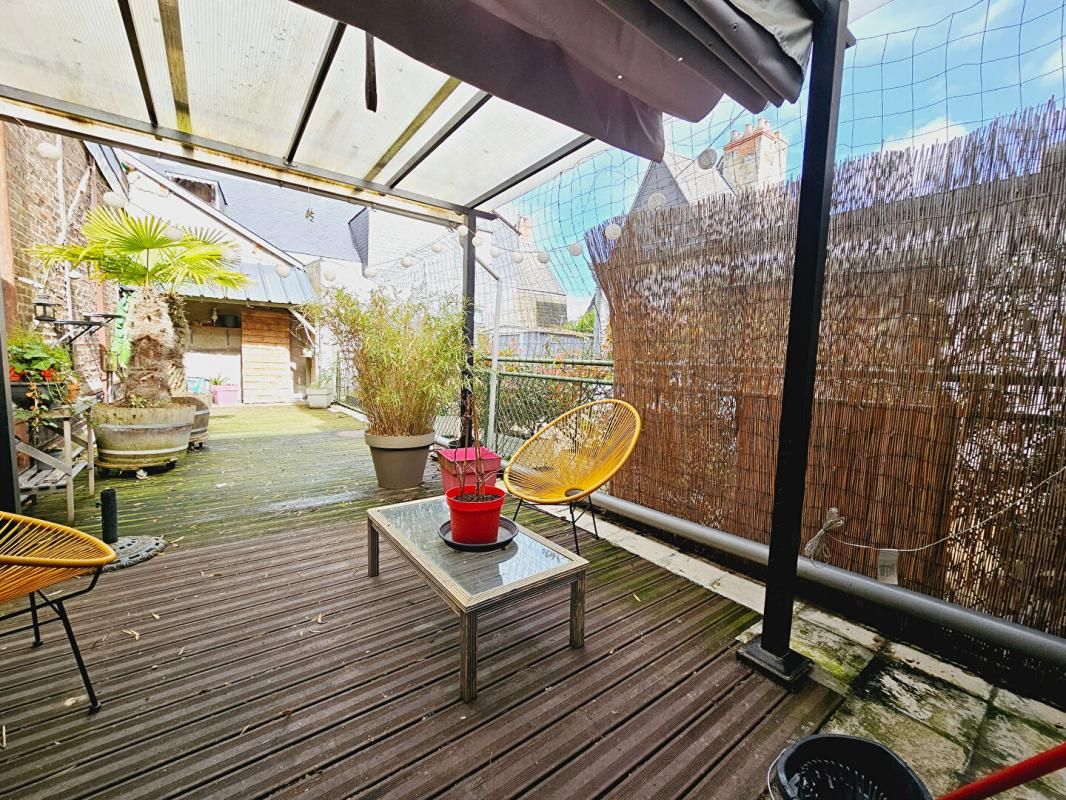 BOURGES CENTRE APPARTEMENT 75M² TERRASSE 3 CHAMBRES