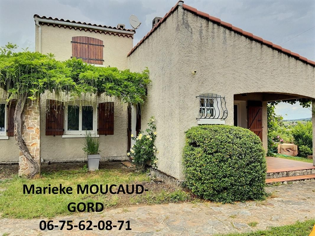 Bas-En-Basset 43210 EXCLUSIVITE Belle maison individuelle 94 m² 2 chambres sur 2000 m² de terrain clos et arboré