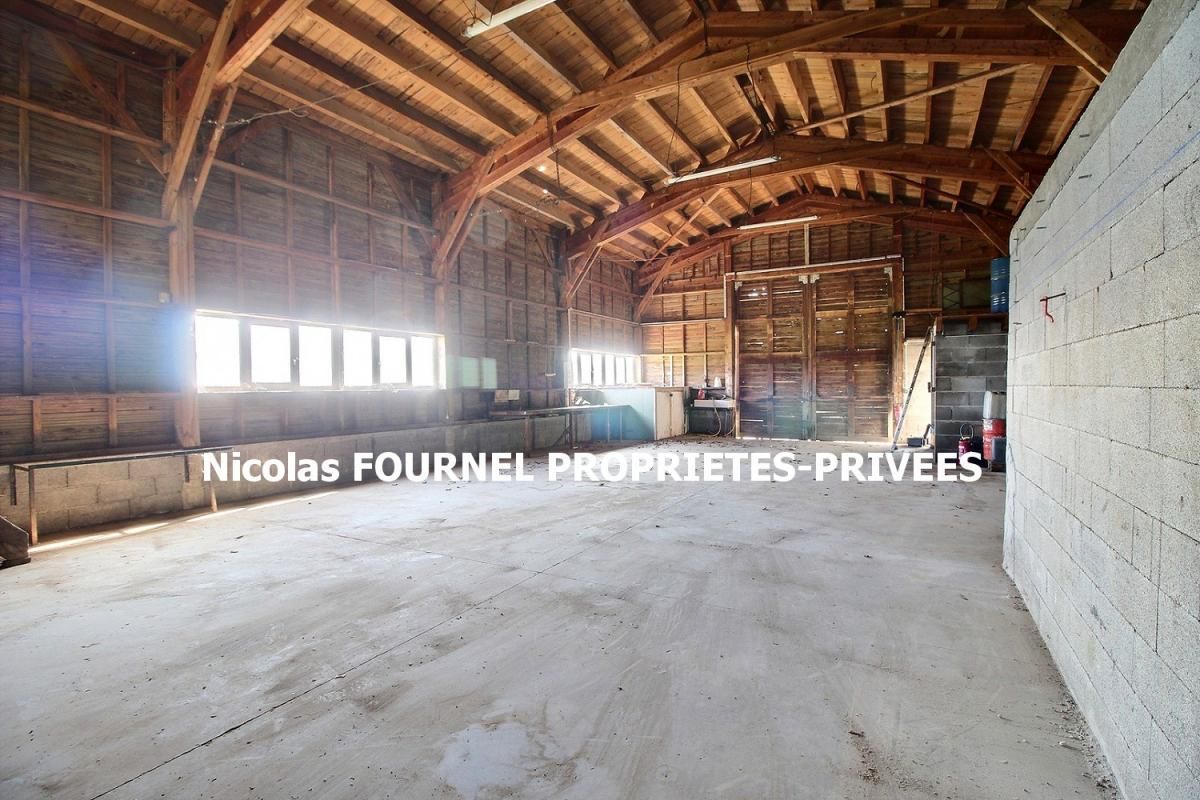 TARENTAISE TARENTAISE 42660 En exclusivité Dépôt 200 m² sur 900m² de terrain 2