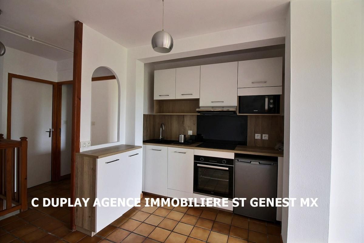 SAINT-GENEST-MALIFAUX Saint Genest Malifaux 42660 LOCATION proche des commodités appartement de type T2 exposé Est 56,78m² habitables 1 chambre 3
