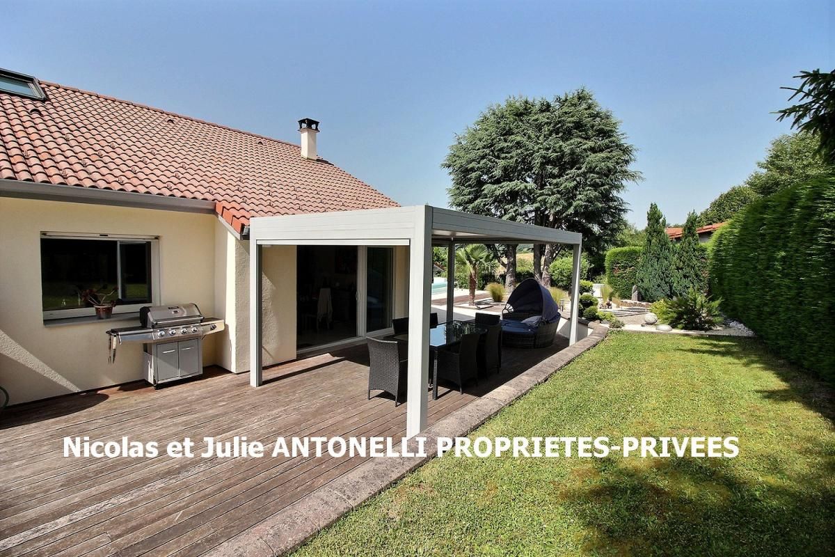UNIEUX Unieux 42240 EXCLUSIVITE villa 170m² 5 chambres sur 1300m² de terrain avec piscine 2