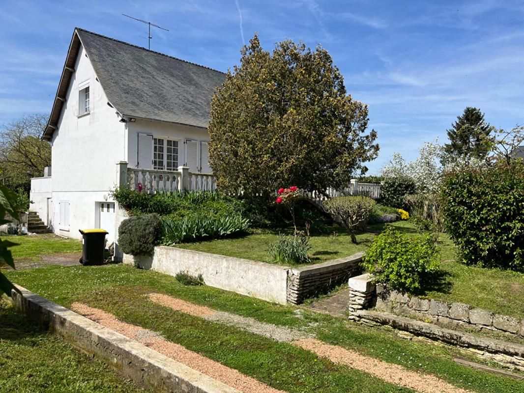 Maison  6 pièce(s) 165 m2 - Terrain de 1568m2