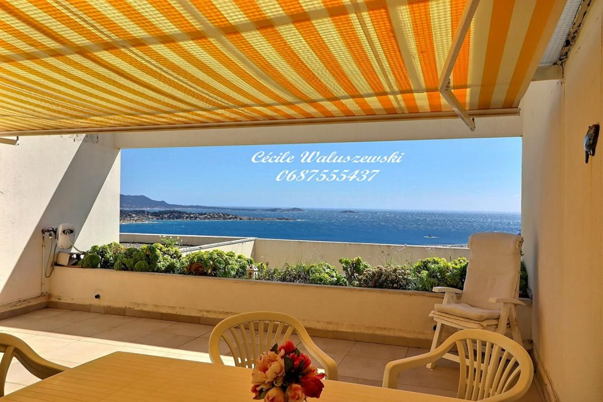 BANDOL Appartement Bandol 2 pièces - grande terrasse vue mer panoramique 2