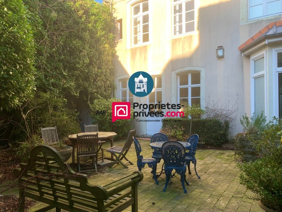 BOULOGNE-SUR-MER Unique ! L'esprit d'un hôtel particulier en Vieille Ville 4