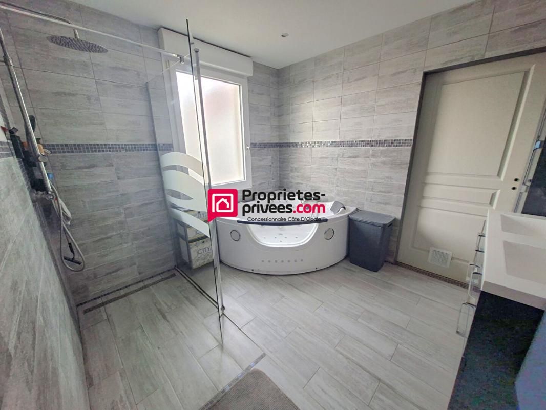WIMEREUX Votre agence "Propriétés-Privées .Com " vous propose : 4