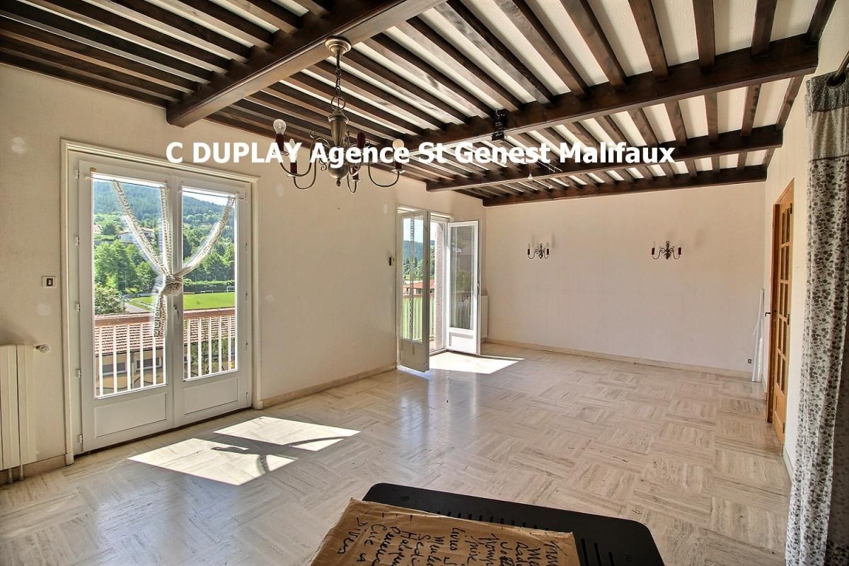 RIOTORD Riotord 43220 Maison de village 136m² habitables 4 chambres sur 215m² de terrain 2