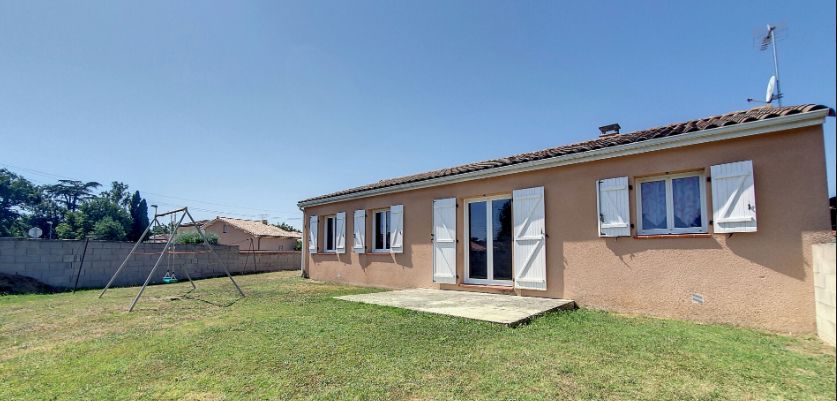 Maison Cazeres 4 pièce(s)