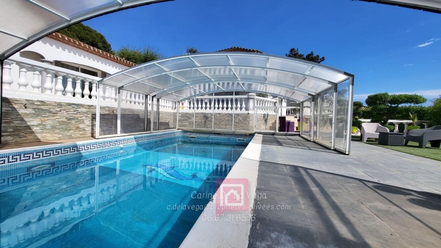 Villa de plain-pied, T4 de 127 m2 avec piscine sur 971m² de terrain