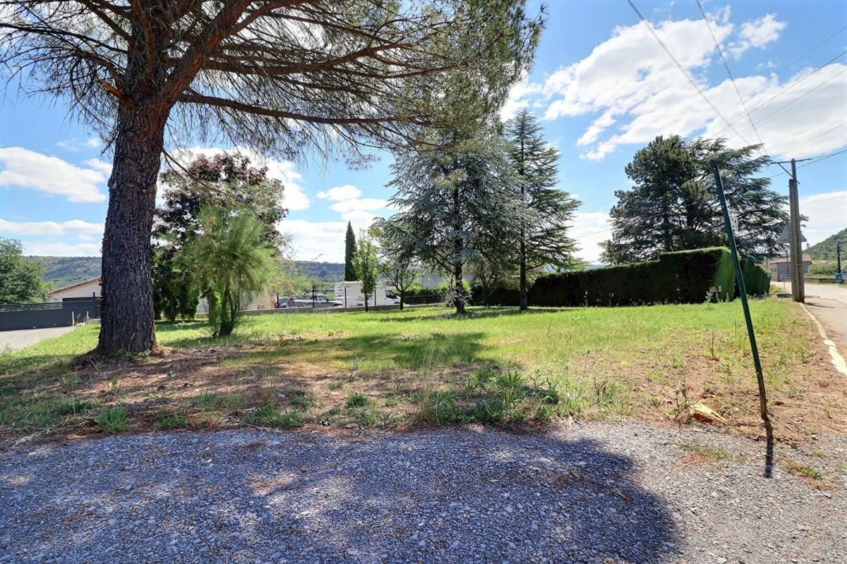 SAINT-SERNIN St Sernin, Terrain constructible 4