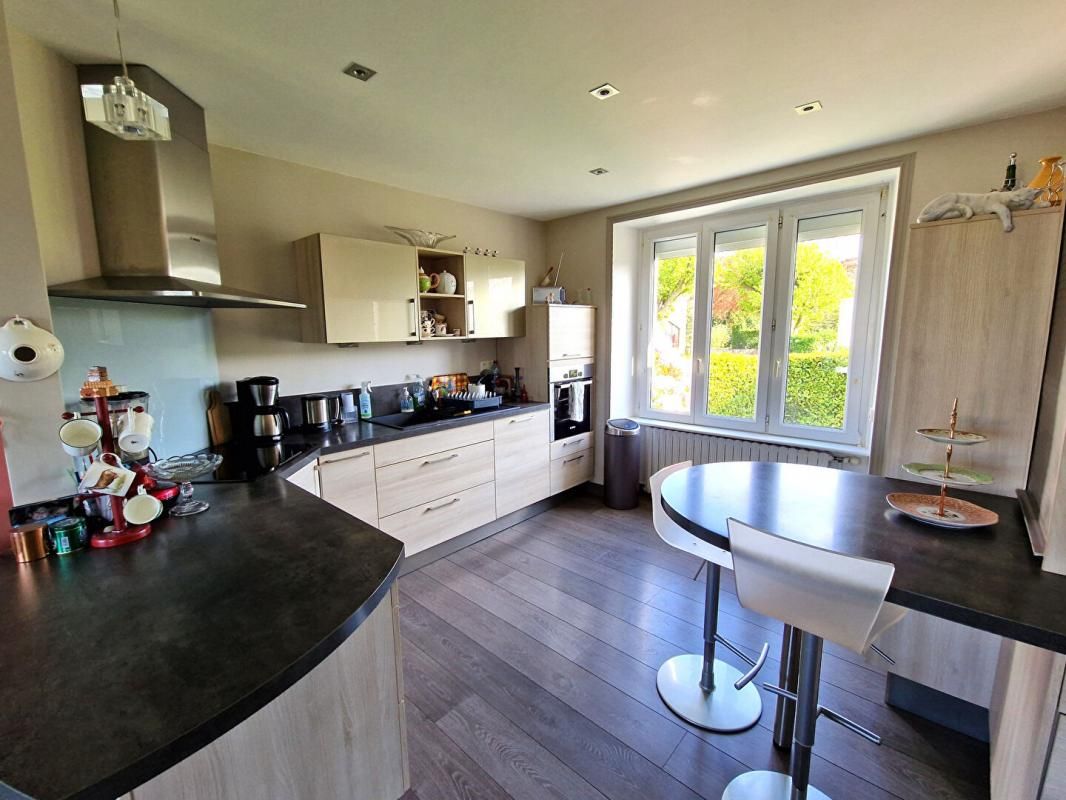 MORLAIX Maison à 5 mn de la mer 7 pièce(s) 160 m2 3