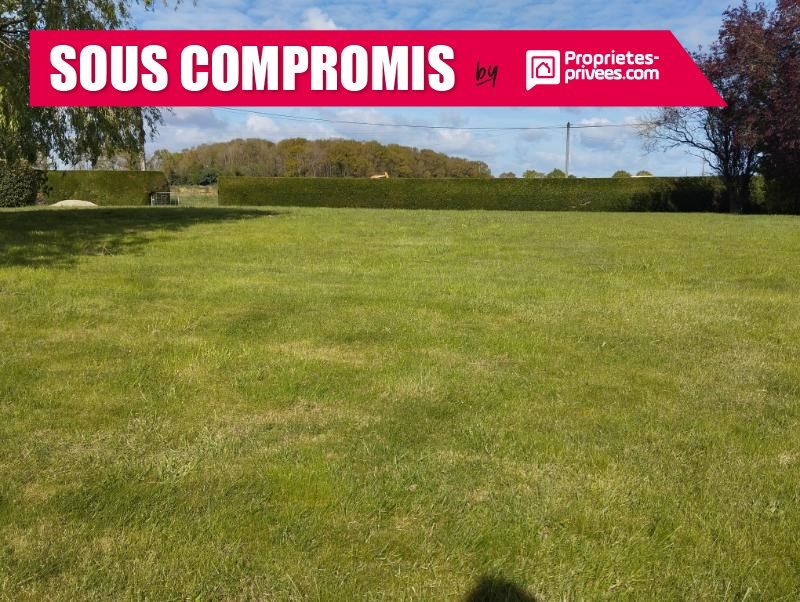 Terrain constructible 923 m² COETMIEUX