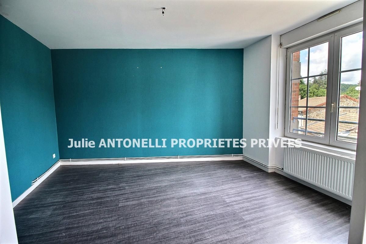 LA SEAUVE-SUR-SEMENE Appartement T3 de 76m² habitables, 2 CHAMBRES (possibilité trois) avec UN JARDIN PRIVATIF 4
