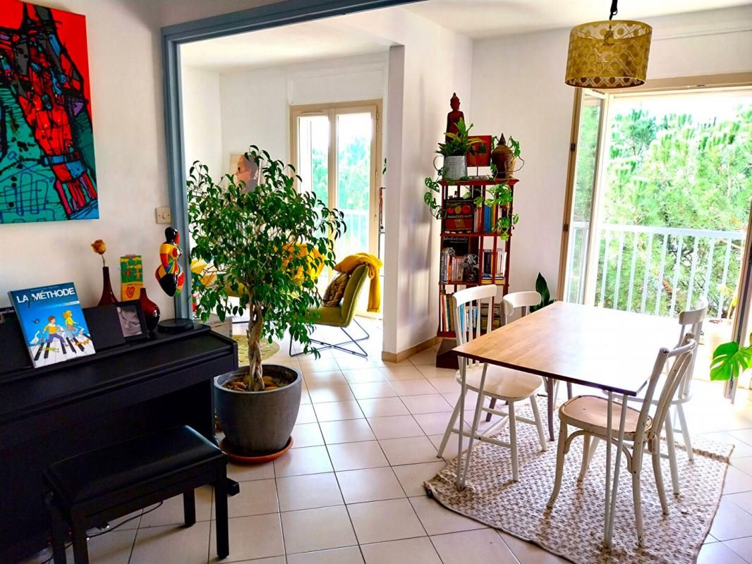 Appartement Montpellier F5 100 m2/Balcons/Terrasse/Garage