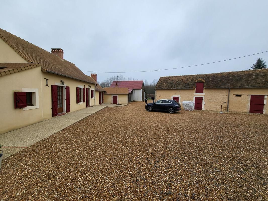 NOYEN-SUR-SARTHE Maison Noyen Sur Sarthe 4 pièce(s) 123 m2 2