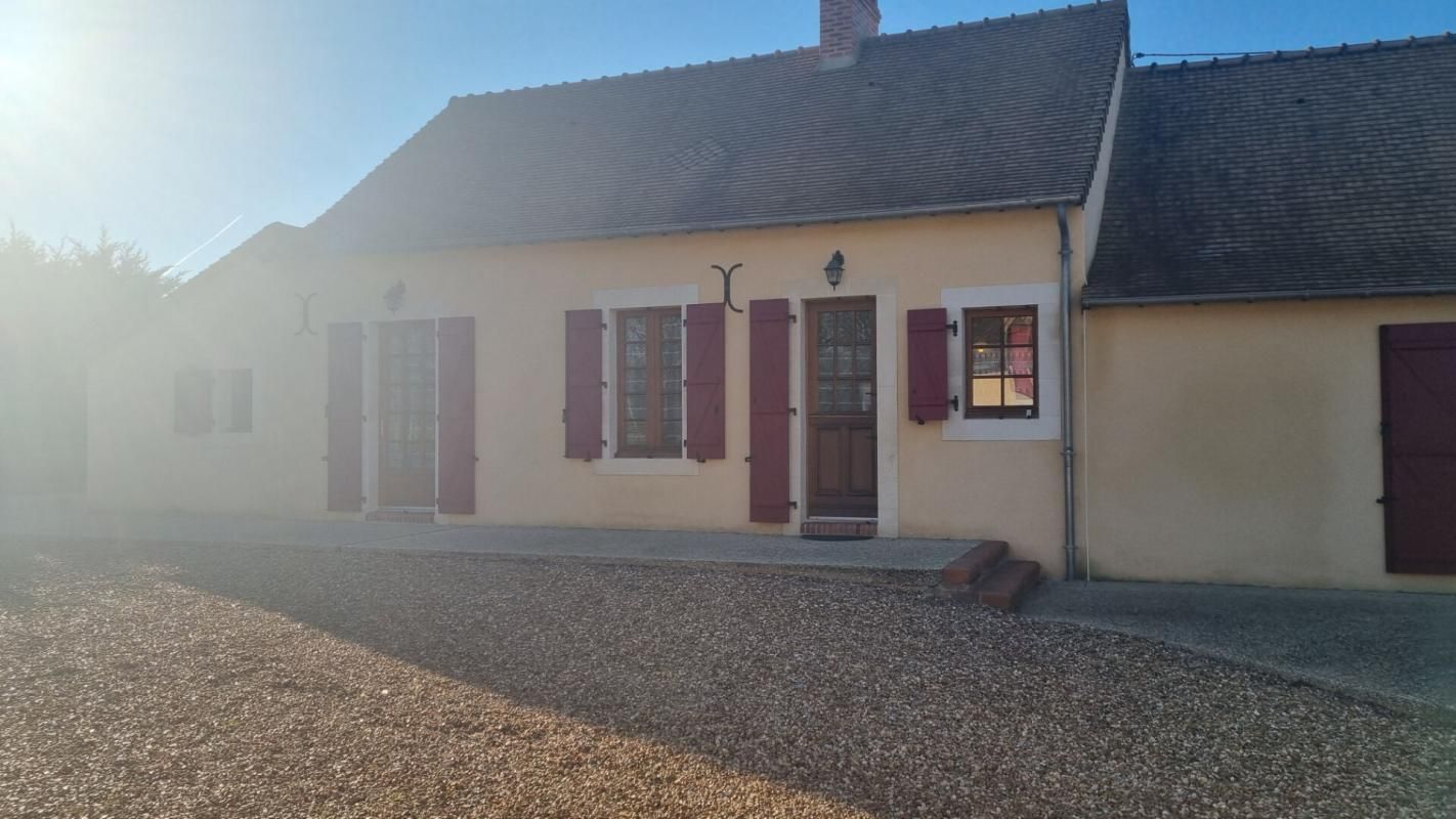 NOYEN-SUR-SARTHE Maison Noyen Sur Sarthe 4 pièce(s) 123 m2 3