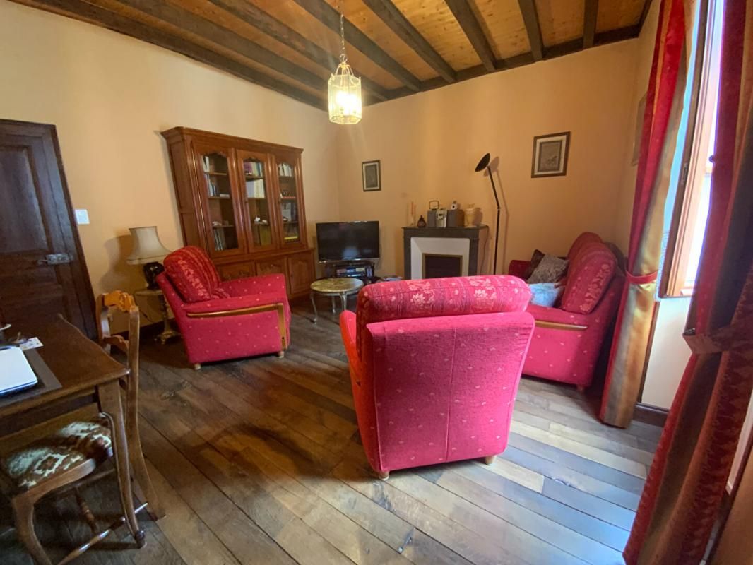 Maison St Marcel 36200 4 pièce(s) 87 m2