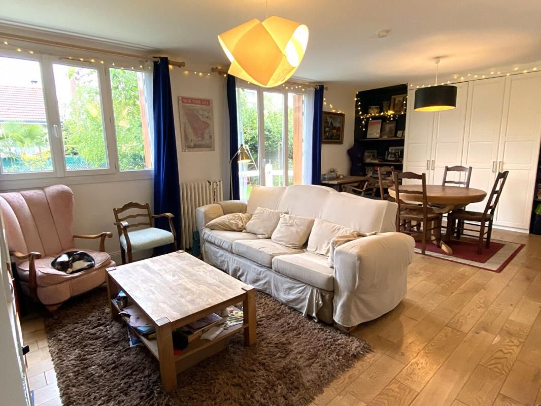 VILLEJUIF Maison Villejuif 6 pièce(s) 100 m2 2