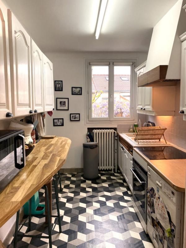 VILLEJUIF Maison Villejuif 6 pièce(s) 100 m2 4