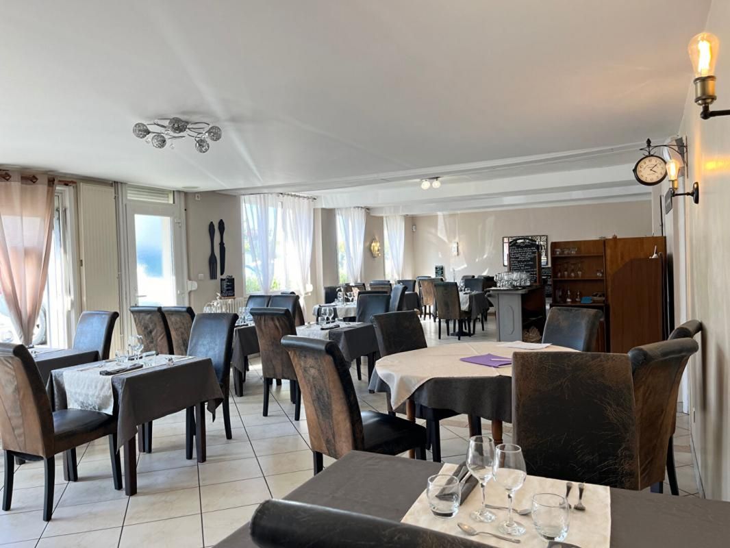 COMPIEGNE NORD COMPIEGNE - RESTAURANT, BAR AVEC TERRASSE ET LOGEMENT 2